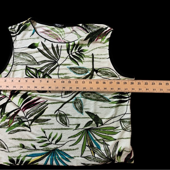Softwear by Mark Singer Sleeveless top - Picture 6 of 7